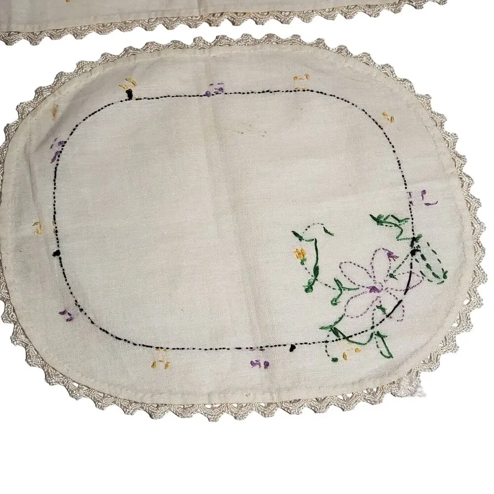 VTG TABLE RUNNERS SET OF 2 PURPLE FLOWER EMBROIDERED DRESSER SCARF ESTATE VANITY